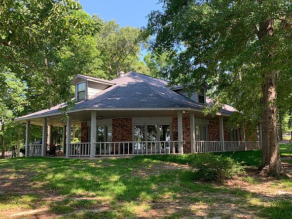 3rd image of 108 El Chico Dr