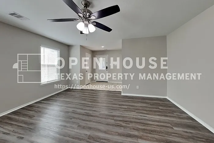 18230 Temple Hill Ln — Photo 4