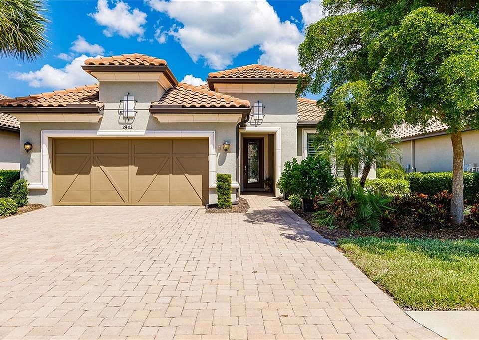 1st image of 2402 Vaccaro Dr