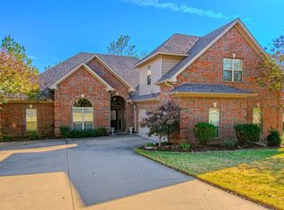 2 Deer Valley Cv, Maumelle, AR 72113