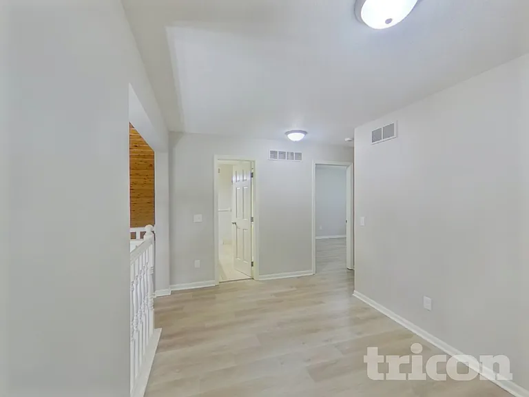 209 Greenbriar Ln — Photo 20