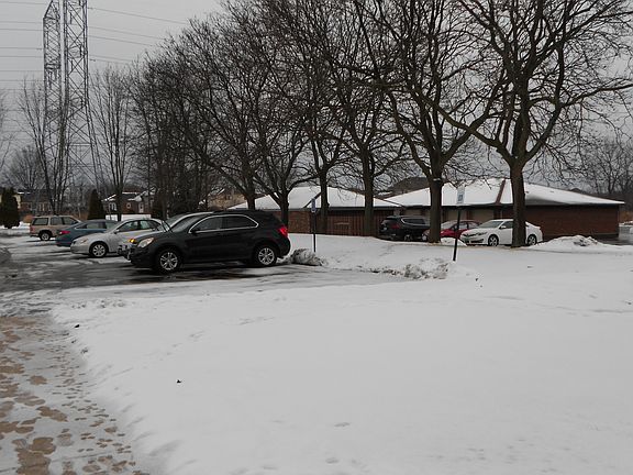 4th image of 8916 140th St #1SE