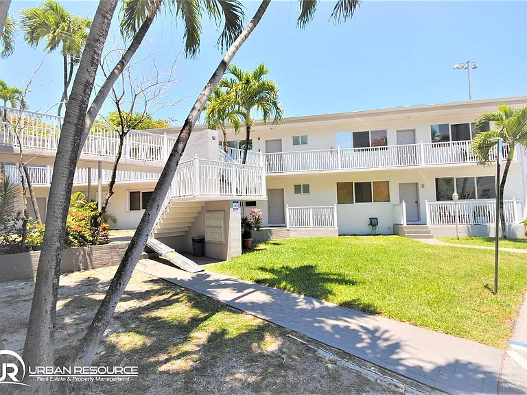 75 S Shore Dr #4B — Photo 20