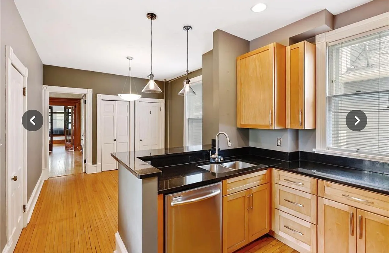 3117 Harriet Ave — Photo 4