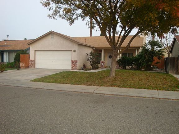 3rd image of 1766 Southlawn Way