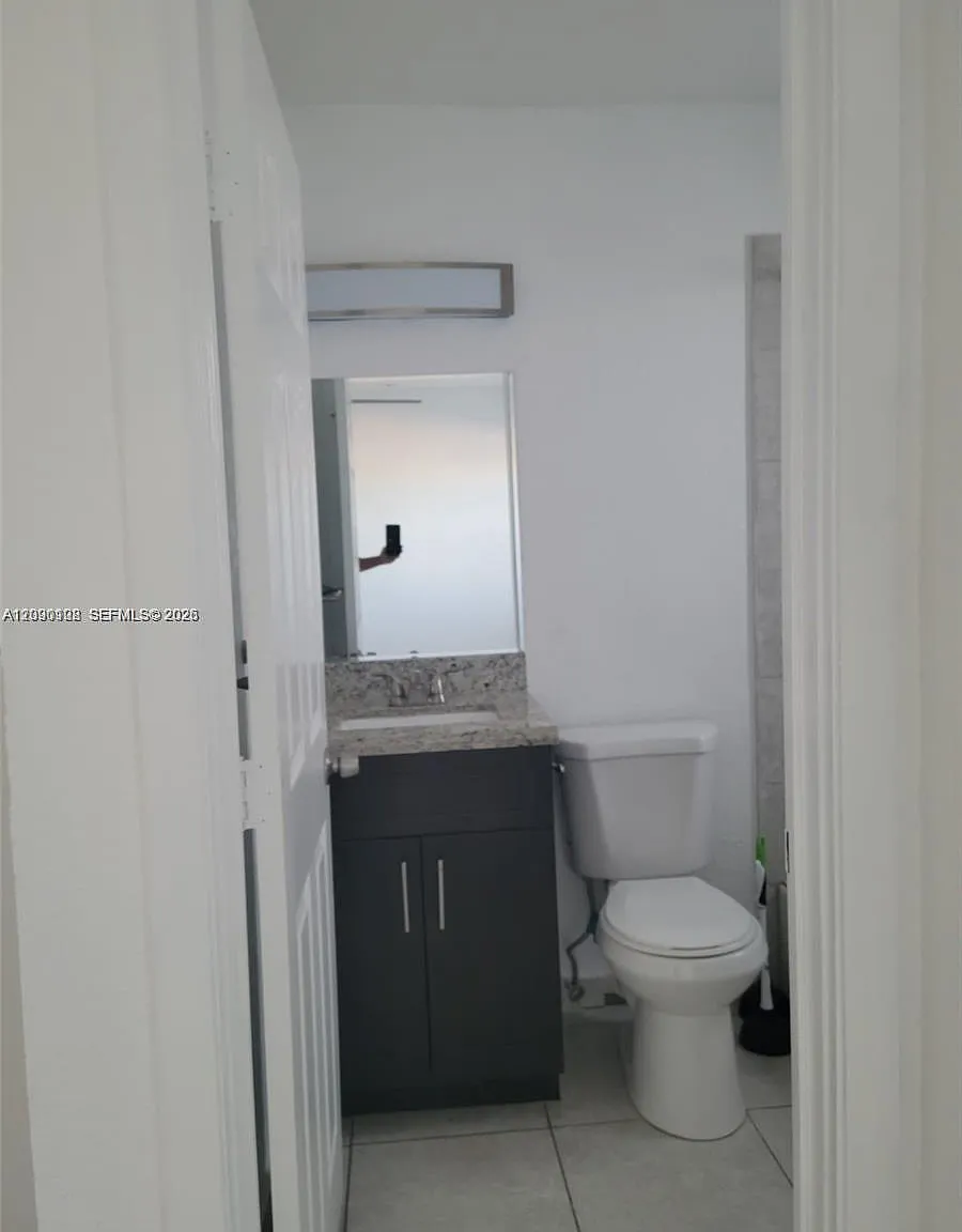 Hollywood Beach Heights S — Photo 4