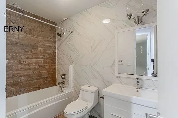 Rented by ERNY LLC | media 15