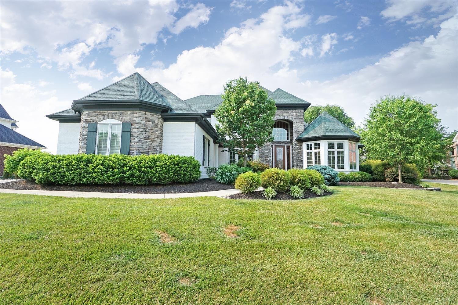 8087 Laurel Lake Ct, Middletown, OH 45044 Zillow