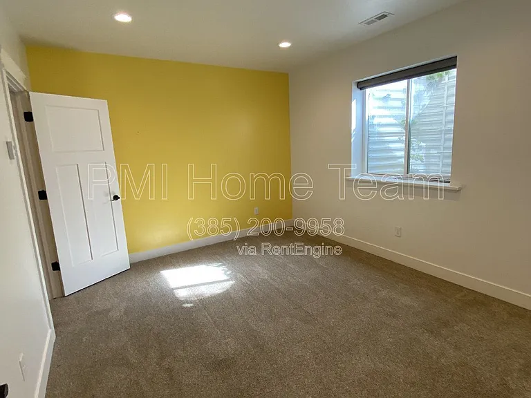 1284 E Mary Ln — Photo 14