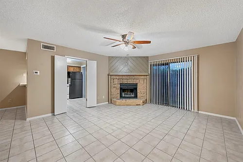 14800 Enterprise Dr Photo 1