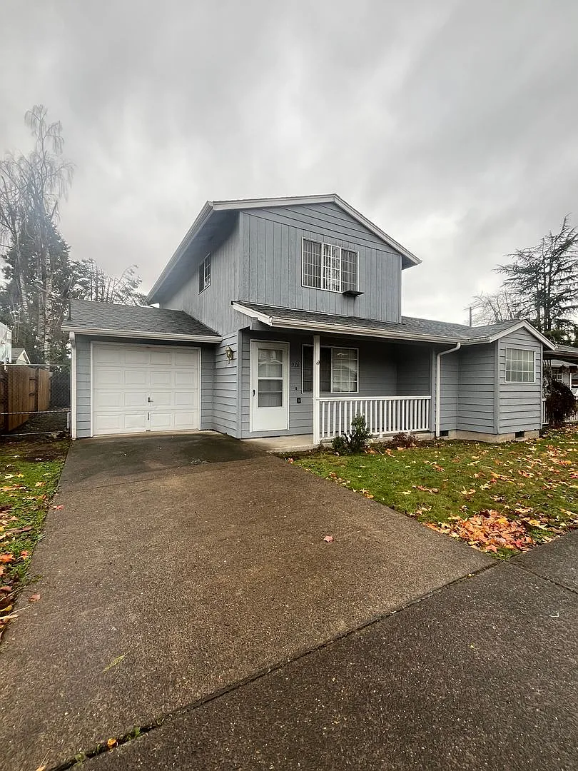 326 67th St photo 1