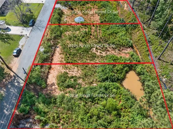 2215 Kings Forest Dr #14, Conyers, GA 30013