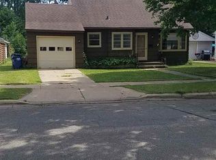 719 Bertha St, Wausau, WI 54403