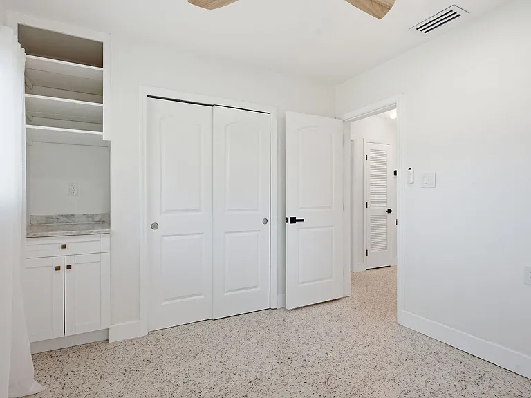 2488 Del Rio Way — Photo 18