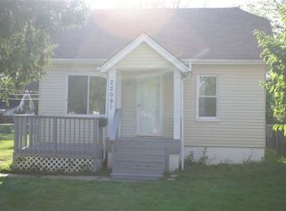 22091 Piper Ave, Eastpointe, MI 48021