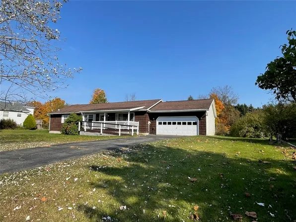 111 Park Dr, Oneonta, NY 13820