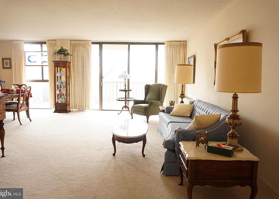 1st image of 6100 Westchester Park Dr #13
