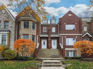 115 W Quincy St, Westmont, IL