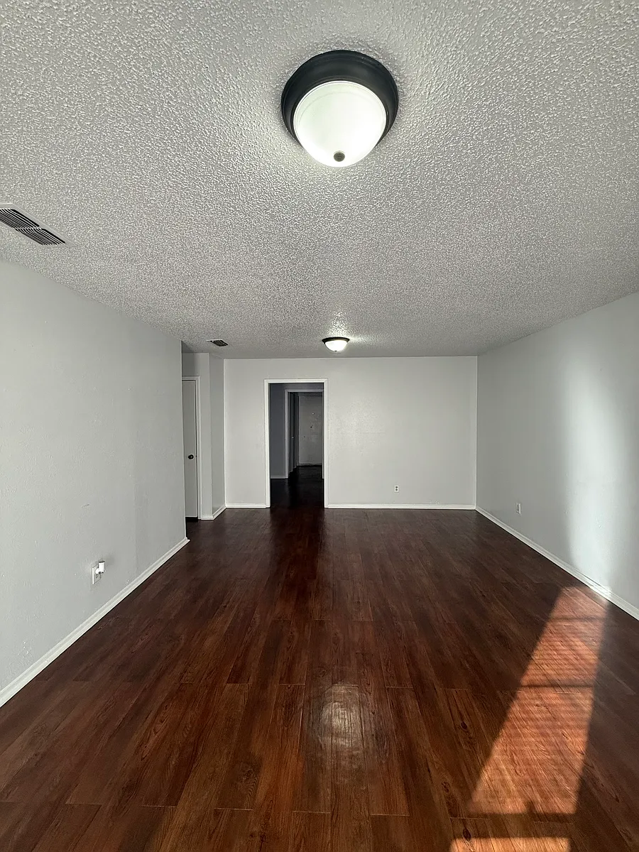 Building Photo - 311 Blake Dr #B
