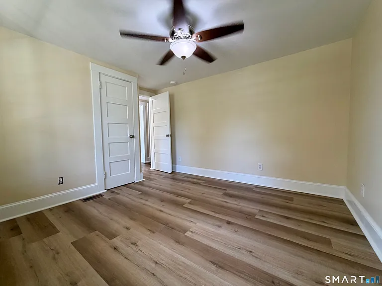 119 West St — Photo 11