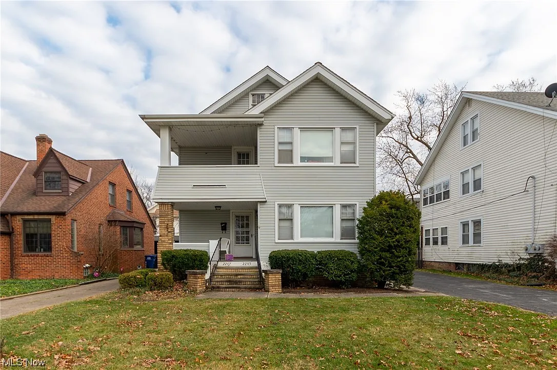 2247 Woodward Ave photo 1