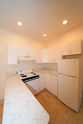 Rented by Corcoran | media 11