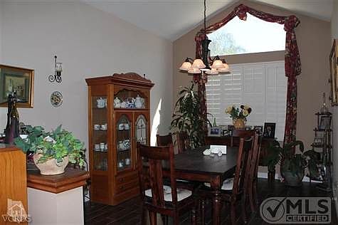 Formal Dining