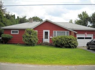 14 Halley Rd, Lowell, MA 01854