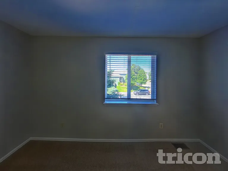 6325 Blazing Star Dr — Photo 10
