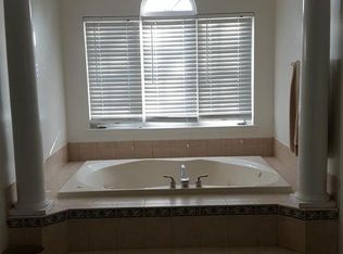 4913 Willes Vision Dr, Bowie, MD 20720