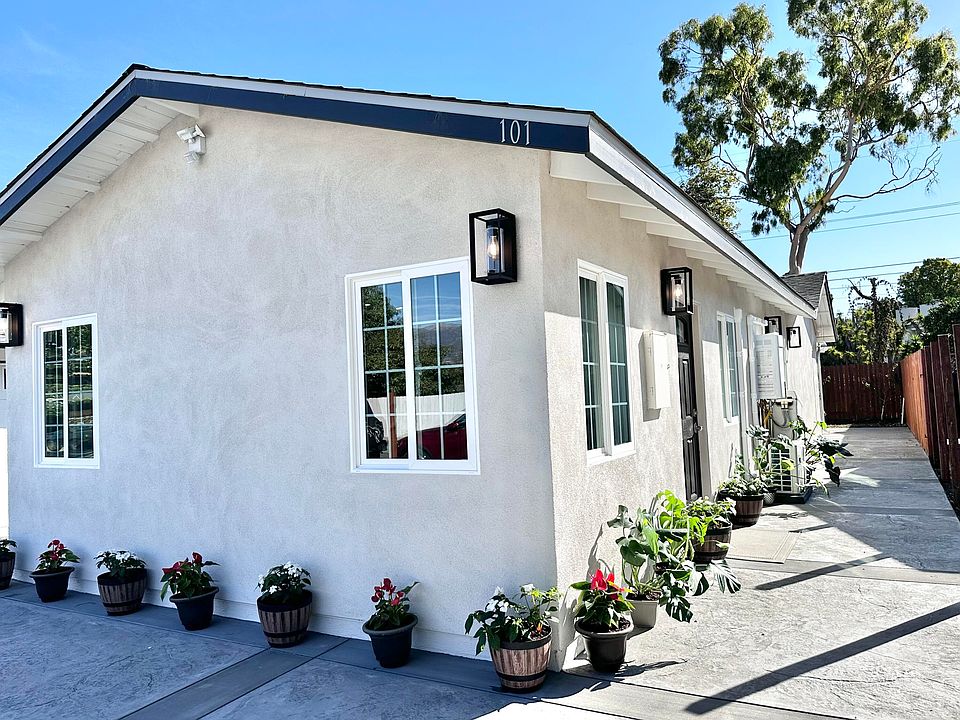 1st image of 5073 San Vicente Dr #101