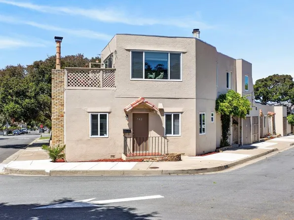 9th Pacificgrove, Pacific Grove, CA 93950