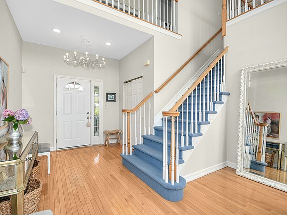 2nd image of 68 Maidstone Ln