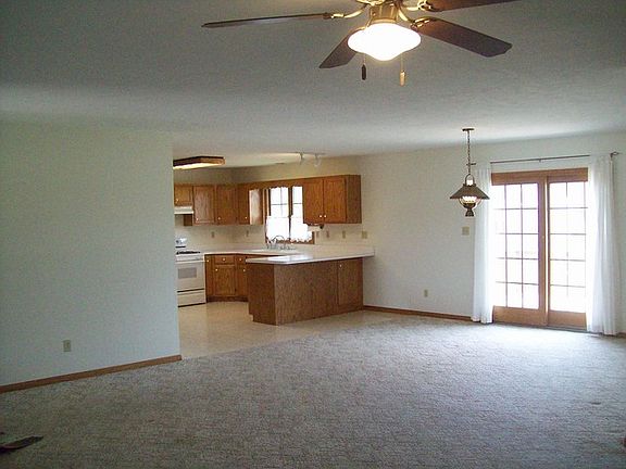 4th image of 66 Barney Way
