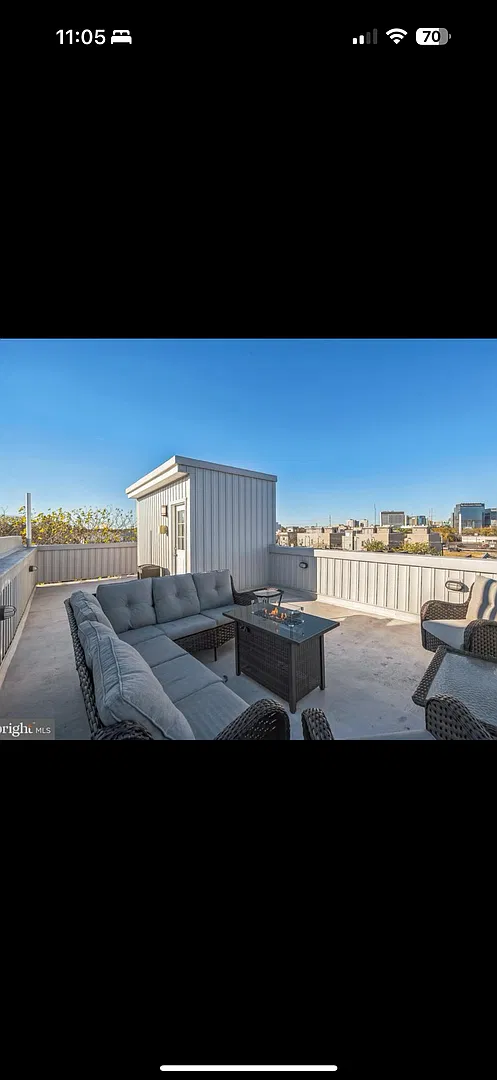 New construction with ALL the amenities — Photo 3