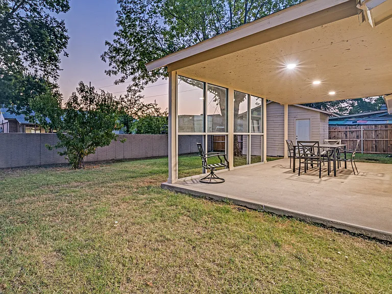 2921 Rustic Meadow Dr — Photo 12