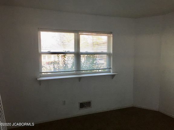 3rd image of 317 Norris Dr