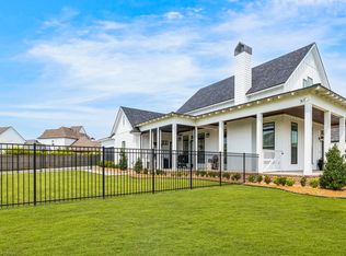 101 Foxtail Trl, Youngsville, LA 70592