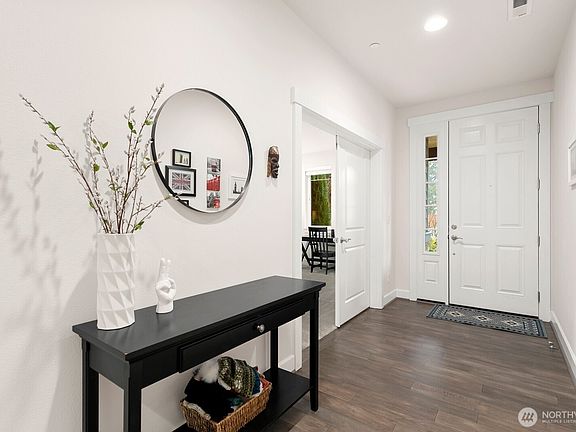 5th image of 950 SE Symmons Place