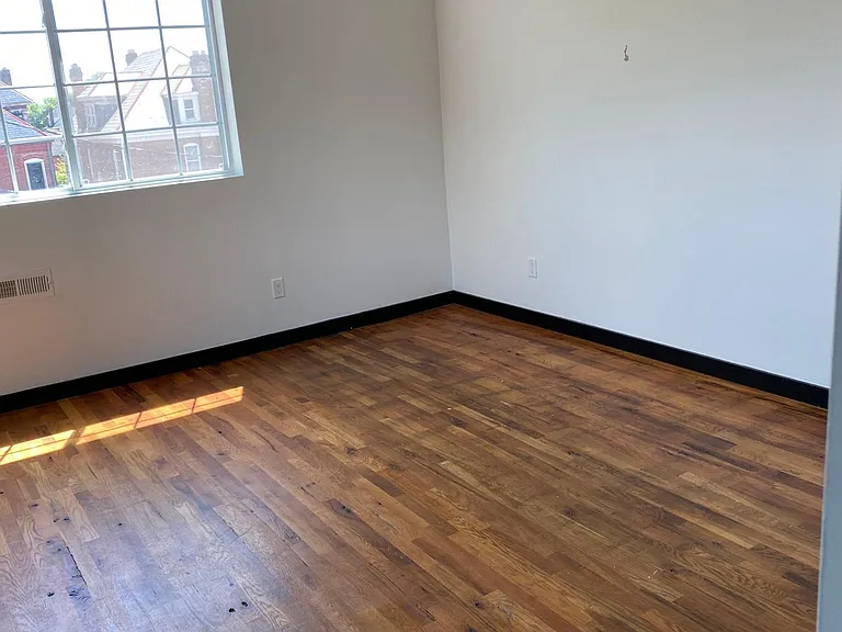 66 Douglass St #104 — Photo 7