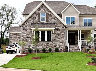 121 Plaudit Pl, Cary, NC 27519
