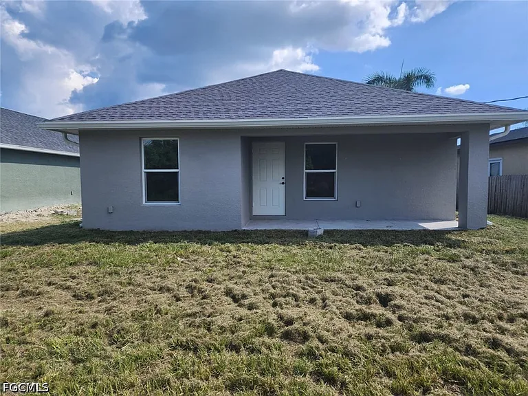 3437 Katherine St — Photo 13