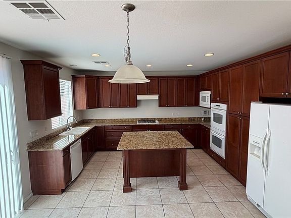 5th image of 11739 Longworth Rd #0