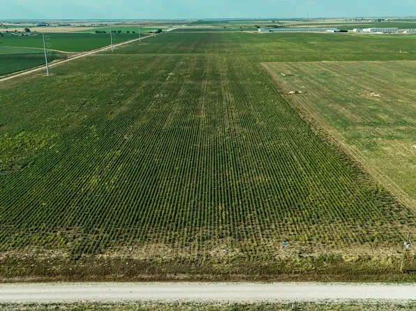 N County Road 2300 W Hardin St, New Deal, TX 79350