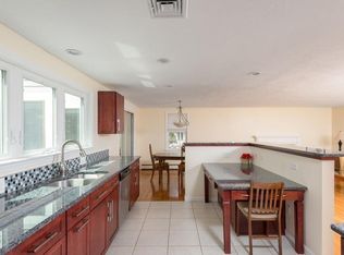 15 Sunset Ln, Hingham, MA 02043
