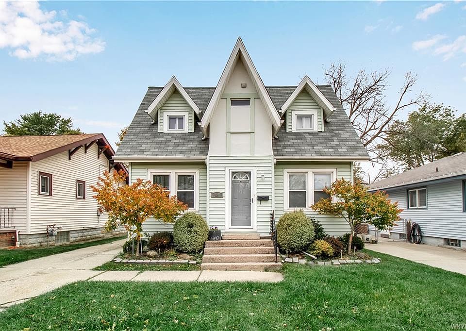 1st image of 56 Moulton Ave