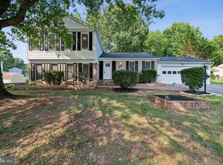 807 Jessica Dr, Fort Washington, MD 20744