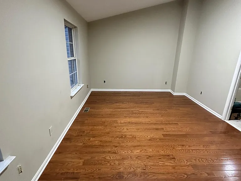 211 Glen View Ter — Photo 17