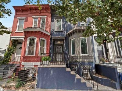 116.5 Clinton Ave, Jersey City, NJ, 07304