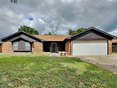 736 Springhill Dr, Hurst, TX, 76054